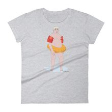 "TRUMP CAN'T SWIM" -Women's Short Sleeve T-Shirt